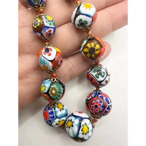 Vintage Murano Venetian Moretti Millefiori graduated glass bead